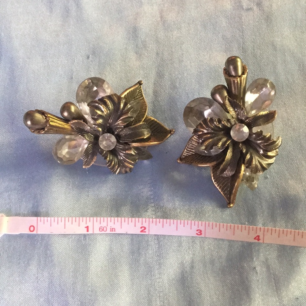 🥜TRADED🥜Vintage silver LARGE floral earrings - Picture 14 of 14